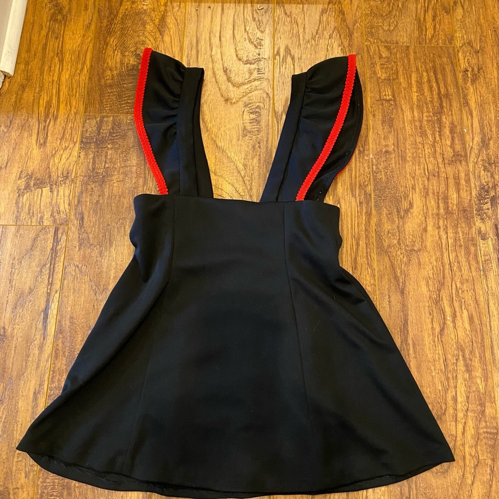 Handmade true vintage top from the 1960s. Very pinup vibe